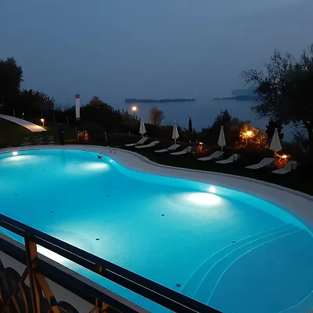 Domina Borgo Degli Ulivi - Garda Aparthotel 4*