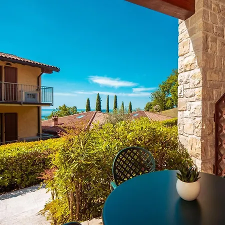 شقة فندقية Domina Borgo Degli Ulivi - Garda