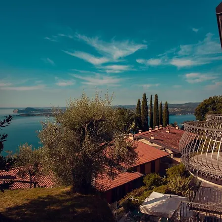 Domina Borgo Degli Ulivi - Garda 4* Gardone Riviera