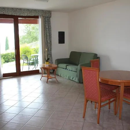 Domina Borgo Degli Ulivi - Garda Aparthotel 4*