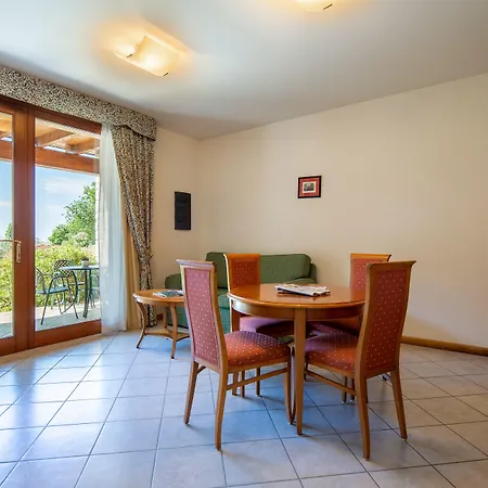 شقة فندقية Domina Borgo Degli Ulivi - Garda